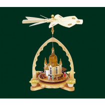 Декоративна пирамида "Църква с пазар за кифли"  с поставки за свещи, 27 см